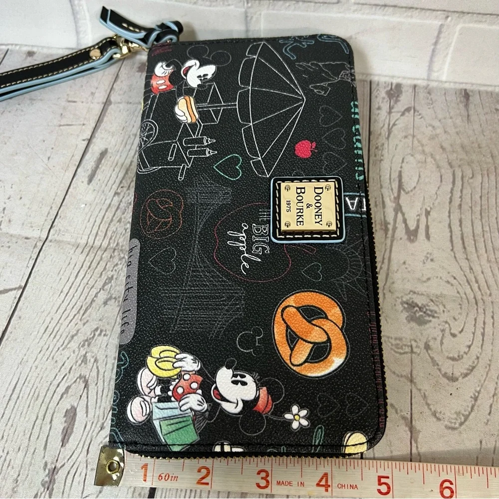 Dooney & Bourke Disney New York City 🥨 Large Zip Around Wristlet Wallet Mickey - Picture 3 of 16